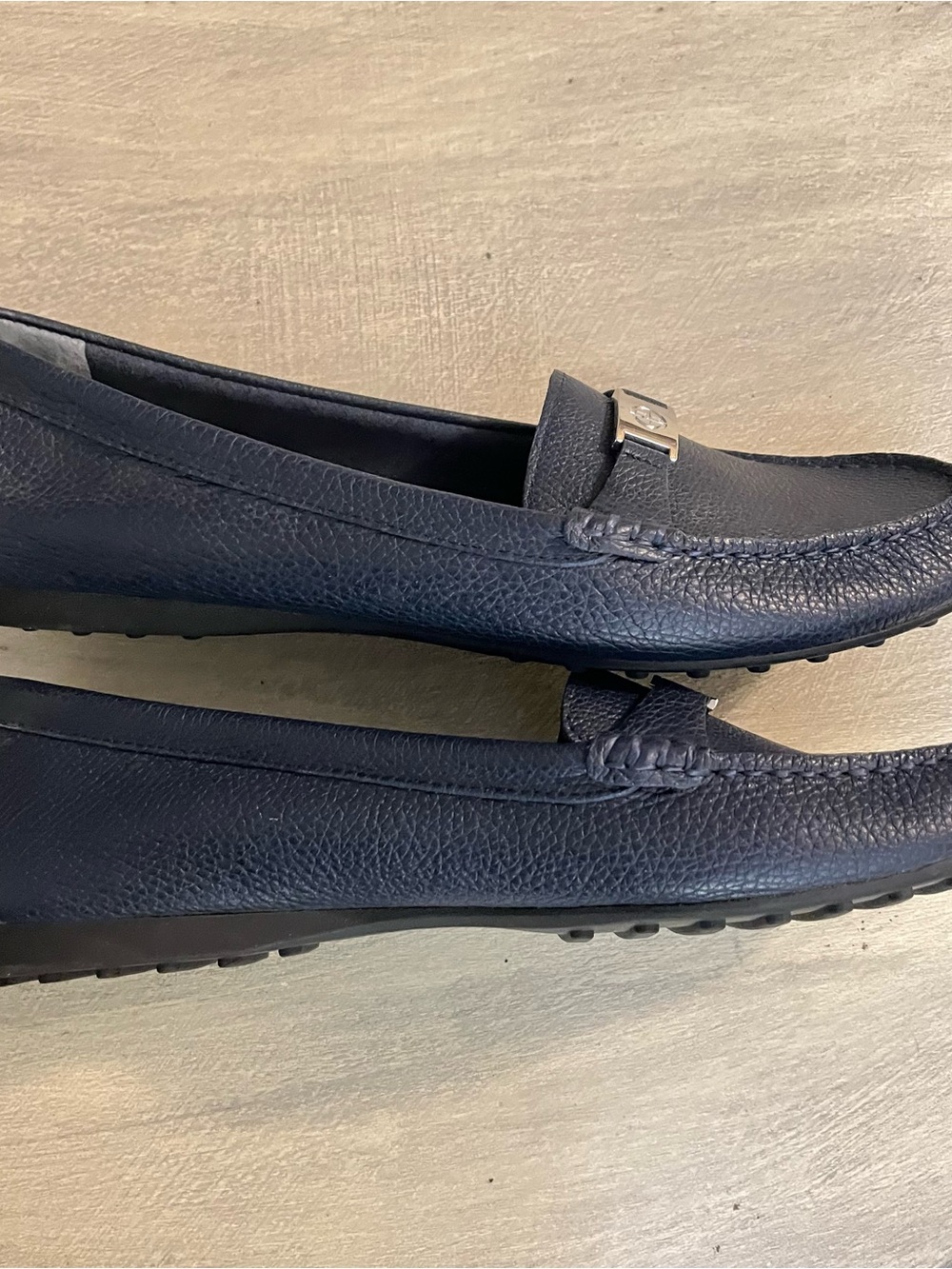 Gianni Bernini Dailyn Women's 11M Navy Blue Leather Loafers - Picture 4 of 6